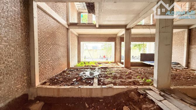 BÁN BIỆT THỰ LIỀN KỀ LOUIS ĐẠI MỖ - NHÀ THÔ HƯỚNG ĐÔNG NAM. 96m2 - 28 Tỷ.