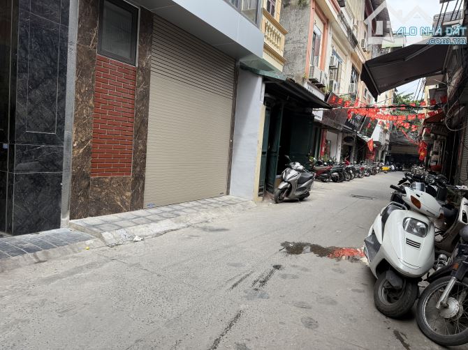 CHÍNH CHỦ bán nhà MINH KHAI - DƯƠNG VĂN BÉ 32m2 4T 10m ra phố SĐCC