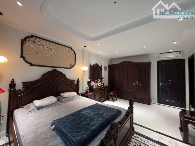 BÁN NHÀ MẶT PHỐ LÒ ĐÚC 100m2 - 5T - MT 5m - 97 TỶ - FULL NỘI THẤT - KINH DOANH CỰC ĐỈNH