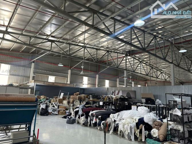Cho thuê kho xưởng quận Long Biên 1024m2