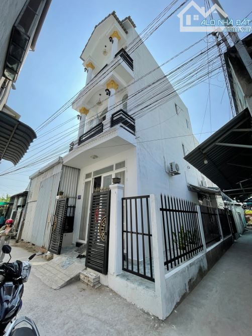 Bán Nhà 3 Tầng Hẻm 11 Đa Khoa Trung Ương - P. Tân An