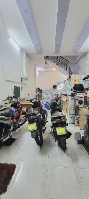 NHÀ BÌNH TÂN,NGAY KHU DÂN CƯ LÝ CHIÊU HOÀNG,3 TẦNG,64M2(4×16)KO LỘ GIỚI,HẺM XE TẢI