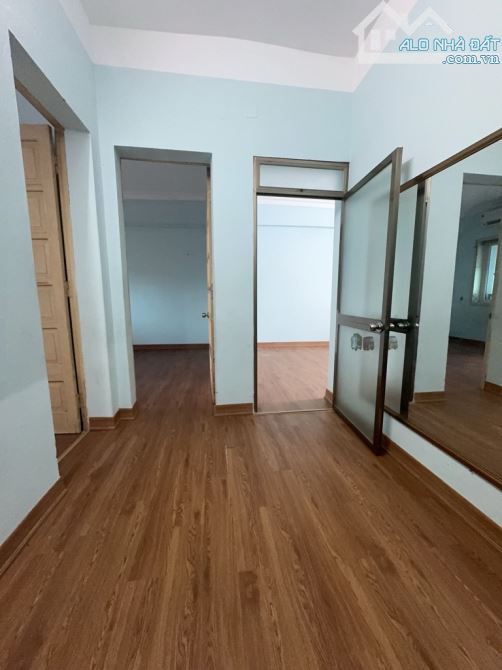 Nhà Đội cấn 55m², 4 tầng giá chỉ 10 tỷ
