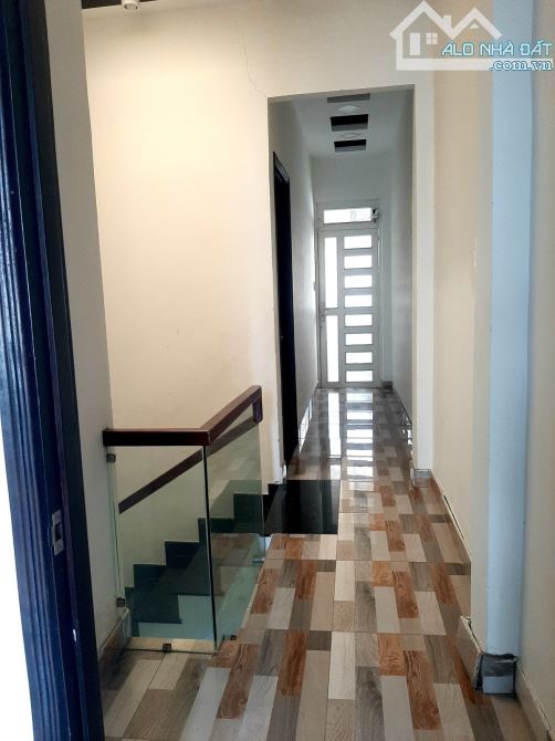 NHÀ MỚI 3 TẦNG - 60M² -  5 PHÒNG NGỦ, CÓ PN TRỆT.