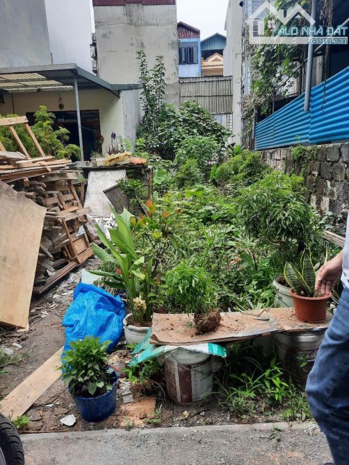 CHÍNH CHỦ CẦN BÁN 42M NGÔ XUÂN QUẢNG- TRÂU QUỲ, GIÁ 6.X TỶ
