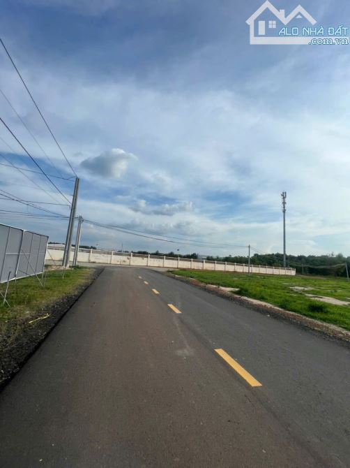 Cần bán đất Bình Dương để xoay dòng tài chính