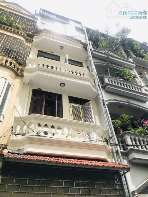 CHÍNH CHỦ BÁN NHÀ MẶT PHỐ TÔN THẤT TÙNG KÉO DÀI- KHU HIẾM NHÀ BÁN- 48m2 x 4 tầng