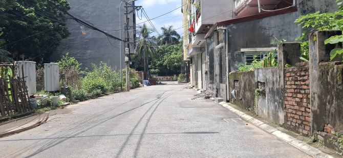 Tòa nhà liền kề lô góc 3 thoáng 114m2, mặt tiền 9,4m, 7 tầng, full nội thất, có thang máy,