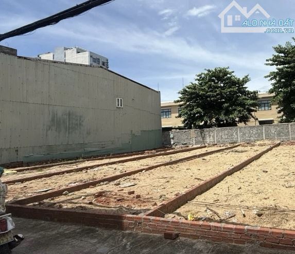 SÓT LÔ ĐẤT GẦN BIỂN MỸ KHÊ ĐÀ NẴNG – HỒ XUÂN HƯƠNG – KHU VIP PHỐ TÂY - DT 118M - NGANG 5.6
