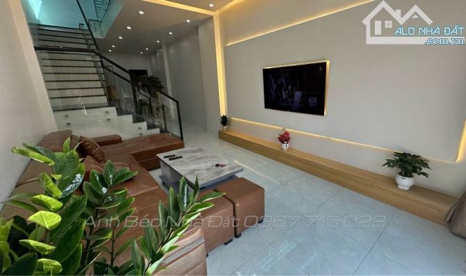 Nhà 2 tầng mới tinh ở Lý Nhân Tông 3 ngủ 2 vs full nội thất giá chỉ nhỉnh 2 tỷ