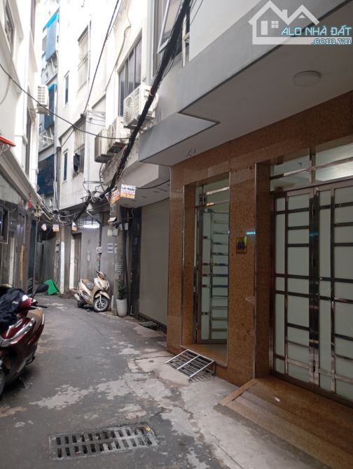 Mỹ Đình, CHDV 15PKK, 60tr/th, DT 60m2 x 6 tầng, Gần ô tô, Giá 13,5 tỷ