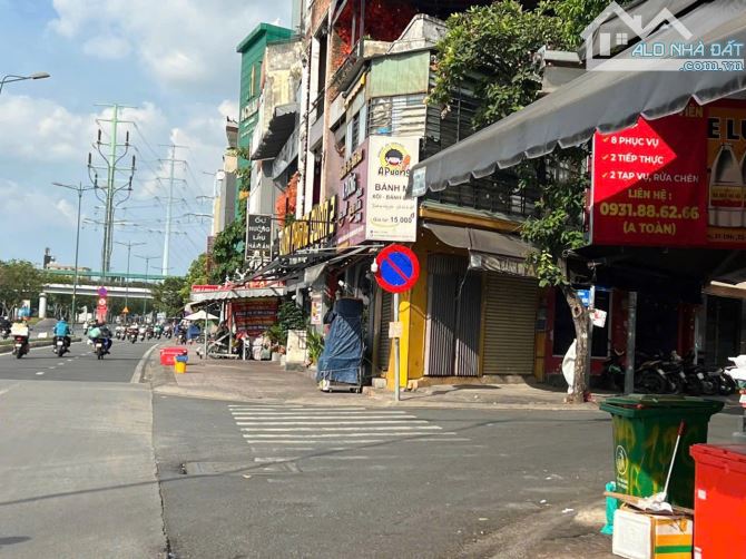 Cho thuê mặt tiền Nguyễn Bỉnh Khiêm 12x25m vuông, ngay Bình Thạnh, Gò Vấp