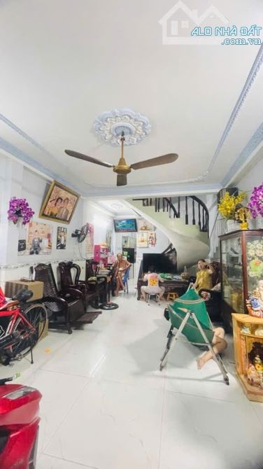 Hẻm 7m - Lũy Bán Bích Tân Phú - 72m2 - 2 Lầu BTCT - 4PN - Chỉ 6 Tỷ Nhỉnh