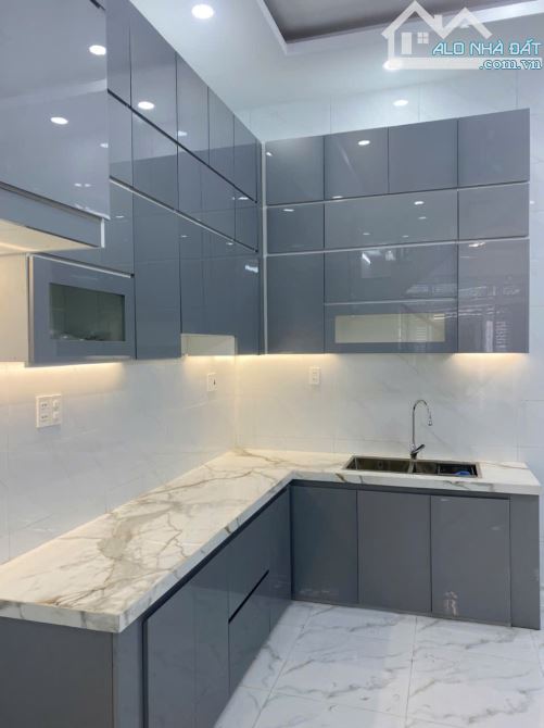 BÁN NHÀ 1 TRỆT 2 LẦU – HOÀNG HỮU NAM, THỦ ĐỨC