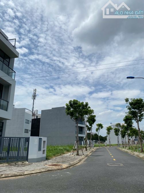 SIÊU THANH KHOẢN, ĐẤT SÂN BAY LONG THÀNH, CHỈ 1TỶ/100M2, SANG TÊN LIỀN, BANK 70%