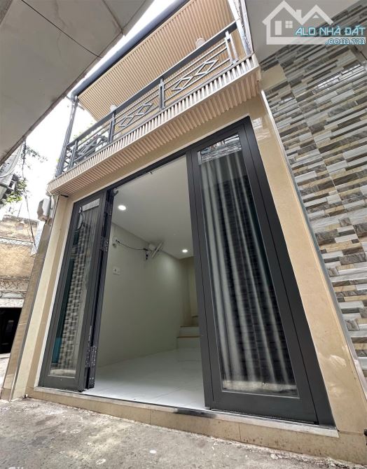 NHÀ ĐẸP MỚI XÂY KHU NGUYỄN HỮU CẢNH , VÀO Ở NGAY