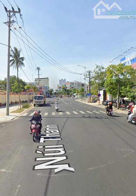 BÁN NHÀ NÚI THÀNH GẦN SÔNG HÀN 208m2 CHỈ 142tr/1m2 (29.5ty )