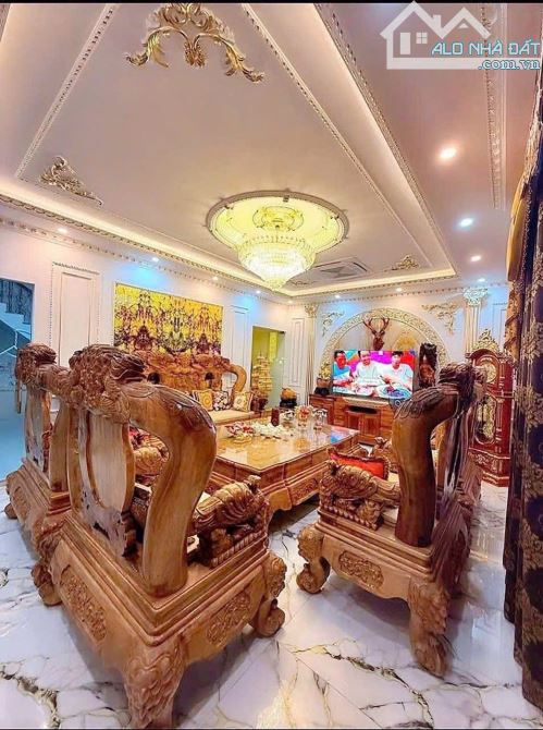Bán căn biệt thự 2 mặt tiền khu biệt thự Đỉnh Long, thành phố Hải Dương