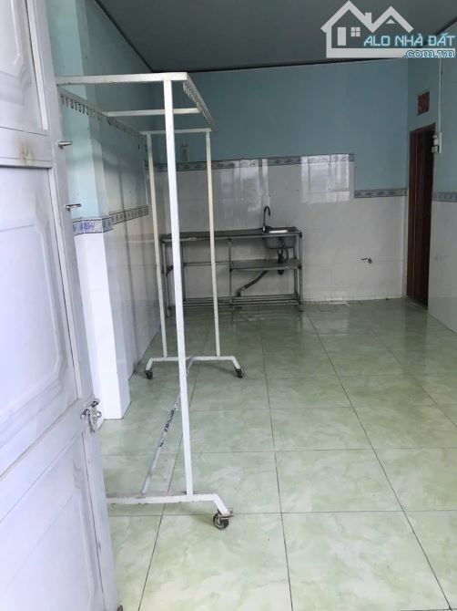 Bán dãy trọ 7 phòng đang cho thu nhập 12triệu/tháng  đối diện với trường tiểu học Vĩnh Hải