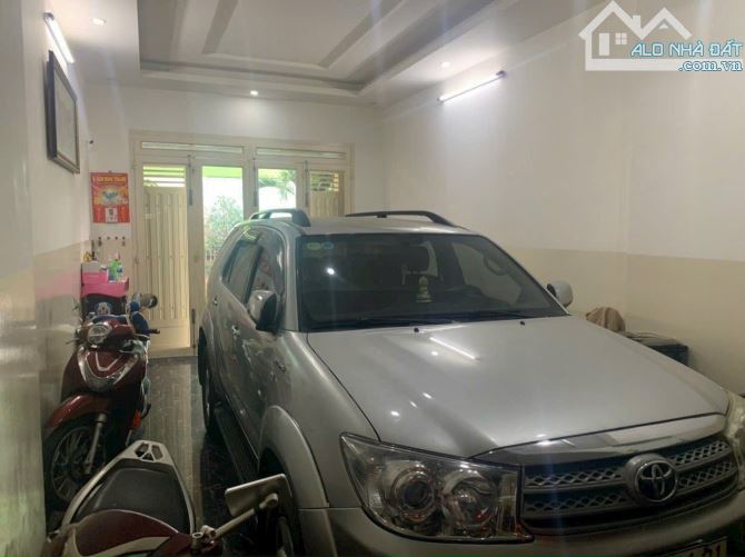 Cho Thuê Nhà Nguyên Căn Khu Công ích  Quận 7