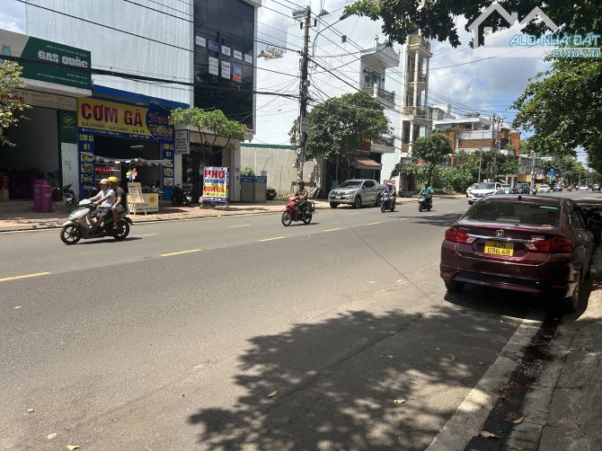 🅿️❇️Hàng rẽ Trung Tâm MTKD, Lý Tự Trọng, phường Tân An, 20 tỷ 500 triệu, 4.53mx29.3m❇️