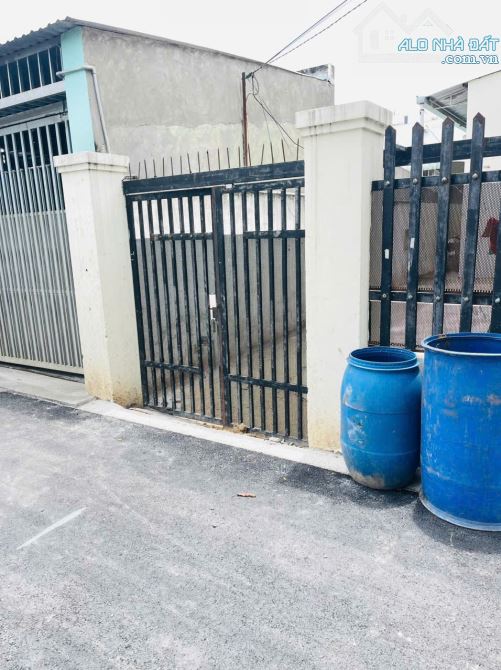 Bán nhà nguyên căn hẻm ô tô cách Nguyễn Thị Định phường THẠNH MỸ LỢI, QUẬN 2 ngang 4.2m