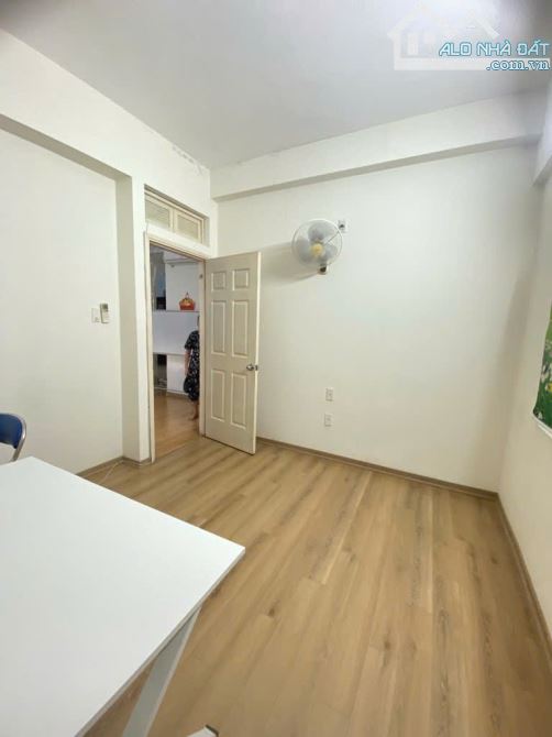 LÔ GÓC – PHÒNG NÀO CŨNG CÓ CỬA SỔ – MẶT PHỐ ĐỖ NHUẬN – ĐỐI DIỆN CÔNG VIÊN HÒA BÌNH 🌿🌞