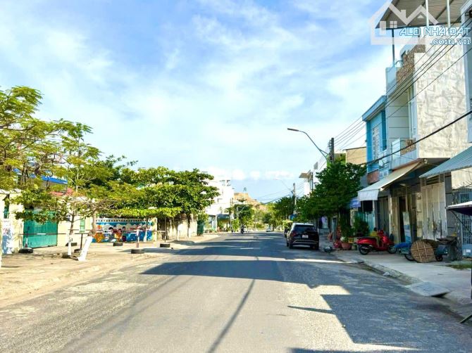 Nhà cấp 4 Ngô Văn Sở – 80m², đường 16m, đối diện trường học, giá 5,05 tỷ