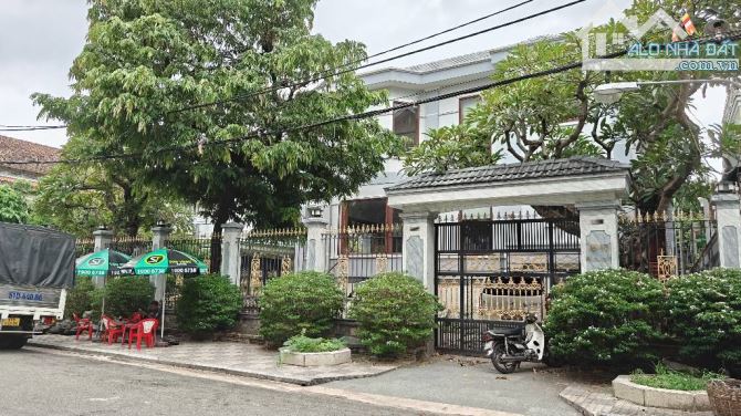 SIÊU PHẨM BIỆT THỰ KHU TÊN LỬA - VỊ TRÍ ĐẤT ĐIA - 4 TẦNG - HẦM - DT 460M - NGANG LỚN 21M -