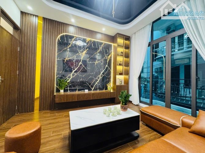 Bán nhà Trường Chinh 48m2 nhà đẹp mặt ngõ ở luôn ngõ rộng vị trí đẹp 15.5 tỷ
