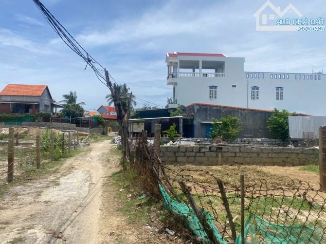 Đất gần biển giá rẻ 1,6tỷ thương lượng