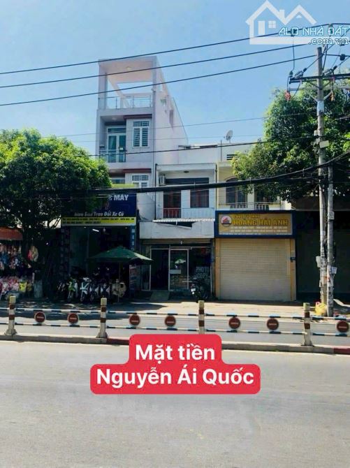 Bán nhà mặt tiền trước sau 1 trệt 2 lầu Nguỹen Ái Quốc