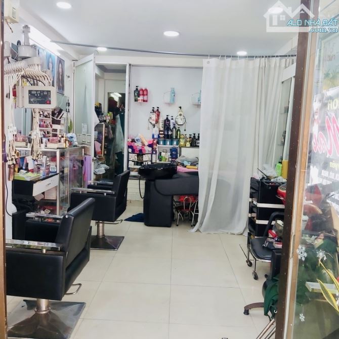 NHÀ P3 Q8 MẶT TIỀN KINH DOANH - ÂU DƯƠNG LÂN - CÁCH CẦU CHỮ Y 300m -  4 TẦNG BTCT.