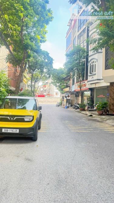 Bán nhà Phân Lô Kim Đồng - nhà 2 mặt tiền, ô tô tránh - Kinh doanh đỉnh - 57m2 - Giá 18 tỷ