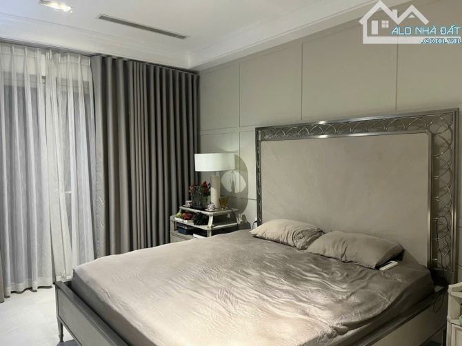 hẻm lê văn quới, 4x14, giá 4.2, nhà cũ cấp 4, ngay ngã tư 4 xã