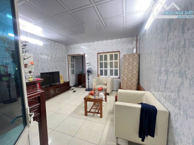 Nhà 1 tầng đường Trần Huy Liệu - Ngõ rộng hơn 4m - 76m2