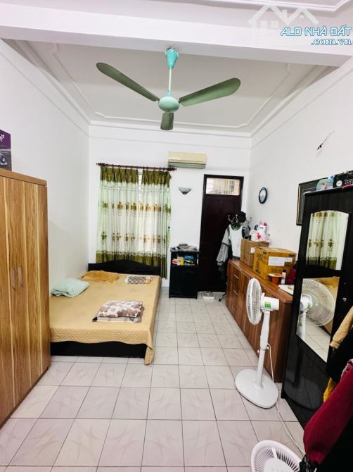 Nguyễn phong Sắc ô tô tránh 2 mặt tiền kinh doanh đỉnh 80m 4 tầng giá 29.4 tỷ