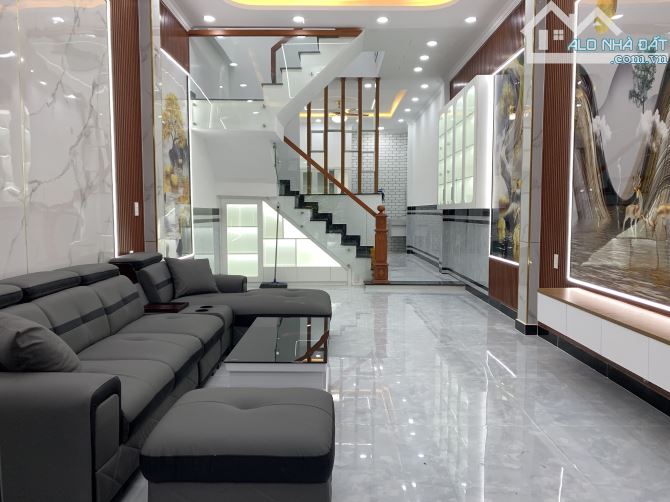 BÁN NHÀ HẺM XE TẢI TRÁNH – LÂM THỊ HỐ, TÂN CHÁNH HIỆP, QUẬN 12 – 4x18m – 2 TẦNG