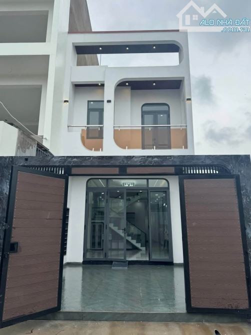 CHỈ 2TỶ3 SỞ HỮU NGAY CĂN LẦU SỔ RIÊNG GẦN SÂN BAY BIÊN HÒA