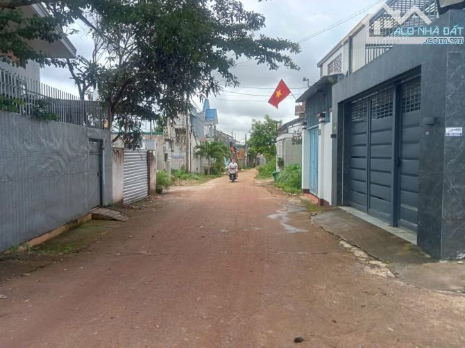 BÁN DÃY TRỌ 11 PHÒNG HẺM NGUYỄN HỮU THẤU, ĐỖ NHUẬN, P TÂN LỢI