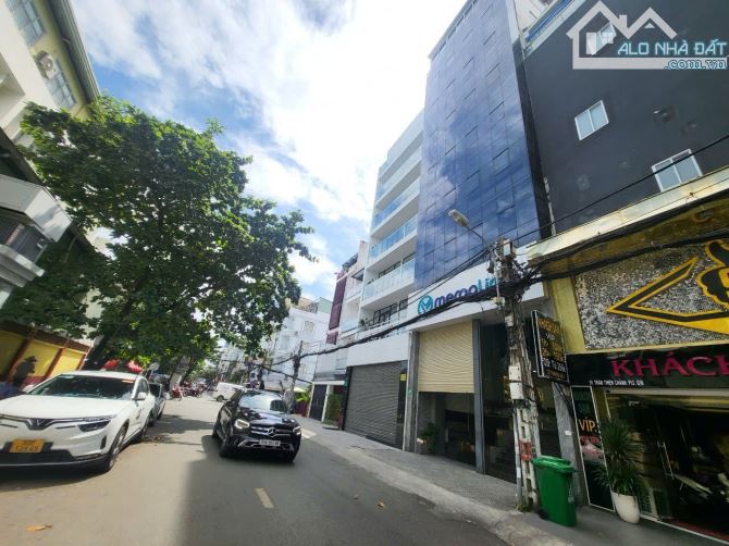 Bán Tòa nhà mới xây MT Trần Thiện Chánh P12 Quận 10, DT 7x20m, Hầm 8 tầng TM giá 85 tỷ