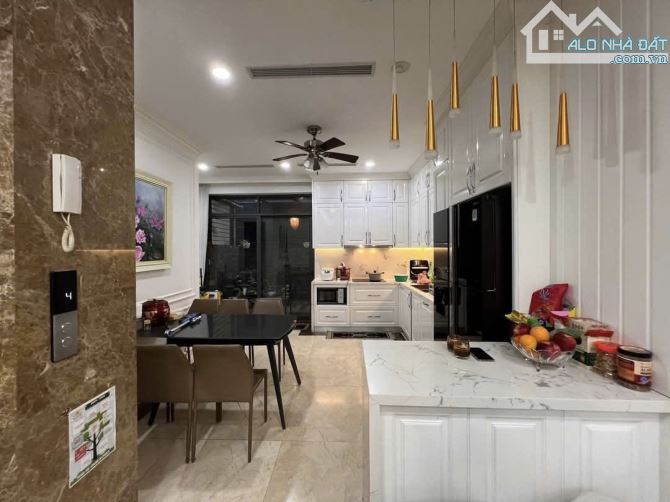 Hiếm!Bán nhà phố Trần Xuân Soạn,Ngô Thì Nhậm, Hai Bà Trưng DT 90m2 x 7T thang máy, KD đỉnh