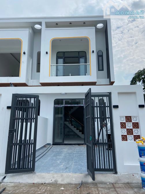 BÁN NHÀ NGỘP PHƯỜNG TÂN TRIỀU- ĐI TP BIÊN HOÀ CHỈ 10 PHÚT