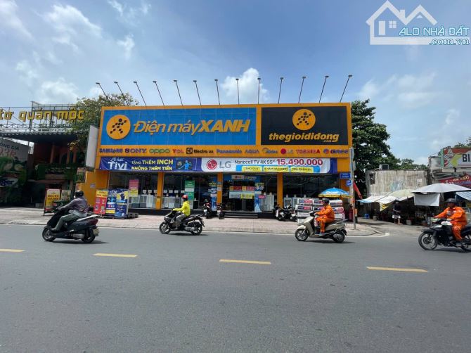 GÓC 2 MẶT TIỀN GÒ DẦU 450M2 VỊ TRÍ SIÊU ĐẸP CÓ LỀ ĐỂ XE RỘNG RÃI