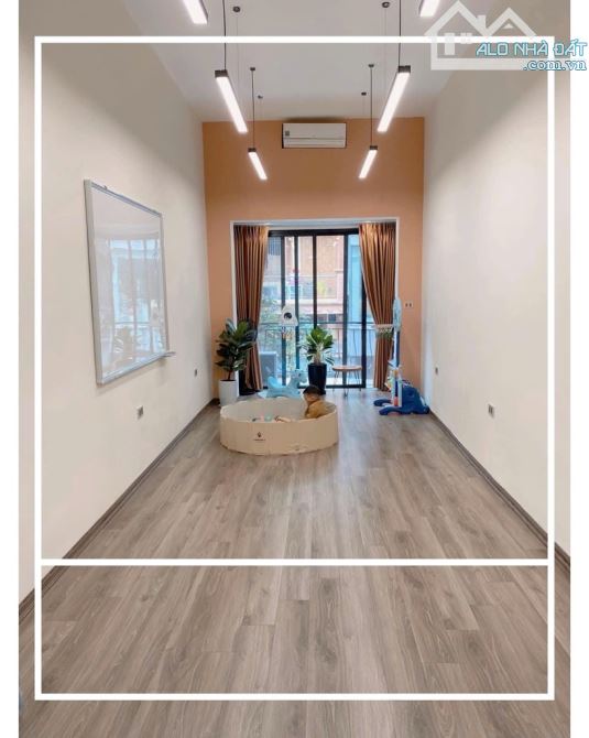 MẶT PHỐ VIP HOÀN KIẾM - LÕI PHỐ CỔ - VỈA HÈ RỘNG - KINH DOANH ĐỈNH CAO - GIÁ TRỊ TĂNG THEO