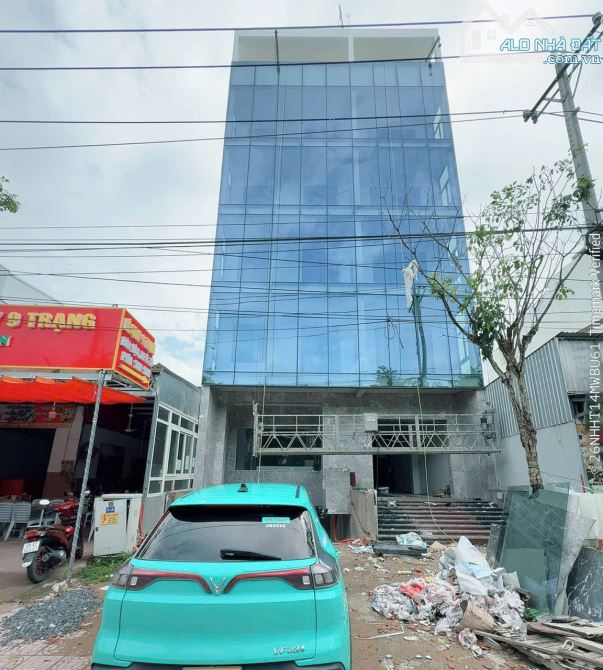 tòa nhà cho thuê 7 tầng mặt tiền võ nguyên giáp ngang 10m, có thang máy
