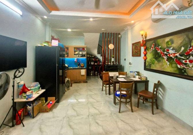 🏡 Bán nhà đẹp 4 tấng ở ngay – Ngõ 8 Lê Quang Đạo – gần svđ Mỹ Đình - nhỉnh 7 tỷ