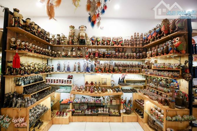 Cho thuê nhà mặt phố Hàng Trống, 60m2, Mt 4m, giá 65tr/ tháng