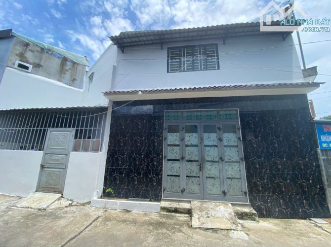 Bán nhà 2 tầng khu trục đường 5m5 song song Hoàng Thị Loan (gần ngã 3 Huế), Đà Nẵng