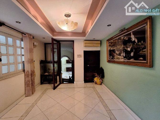 Bán Nhà Mặt Tiền Đường Số 24,Khu Tên Lửa (5m x 20m x 5 Tầng X Hầm) 13 Tỷ TL